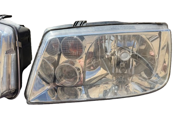 Přední světla VW Bora