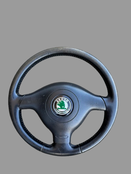 Tříramenný volant Škoda